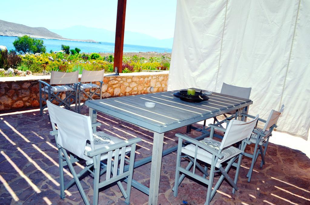 Belvedere Private Luxury Beach Villa Chalki Town Habitación foto